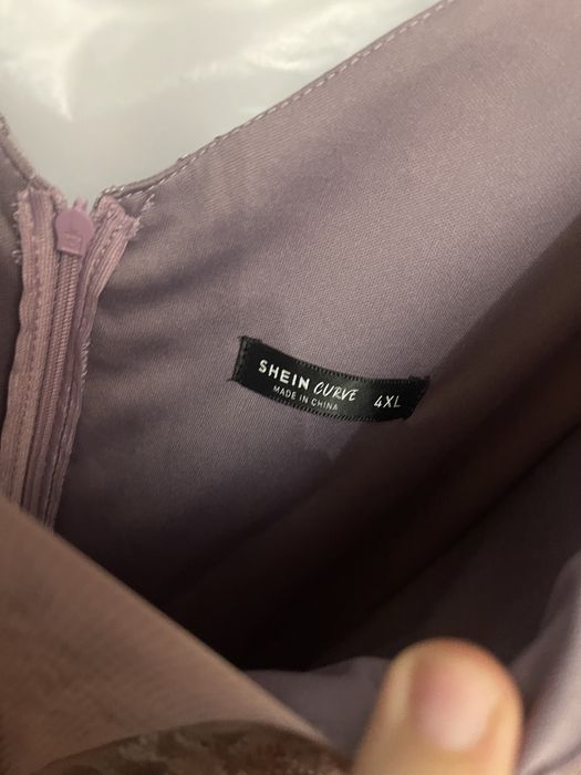 Sukienka xxl różowa dlugi tył