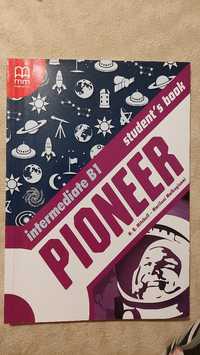 Pioneer Pioneer student's book b1 intermediate