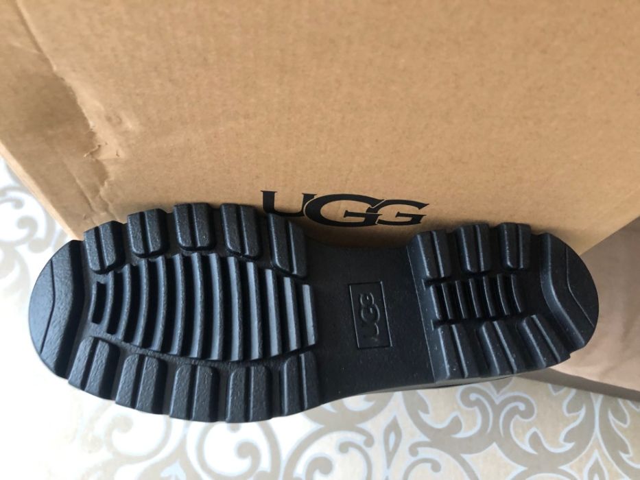 Уги Білі черевики UGG Daren Color: WHITE EXOTIC