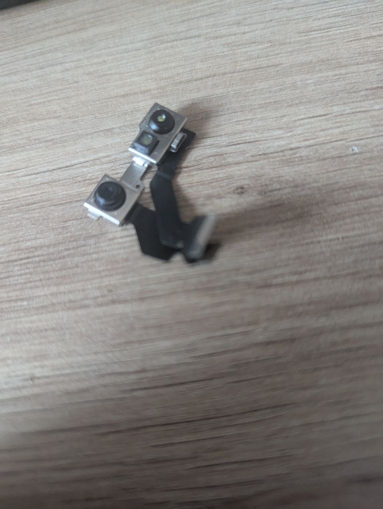 iPhone 13 przedniq kamera orginał