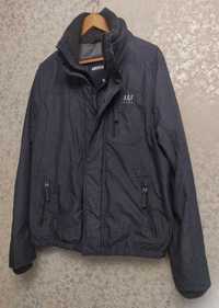 Продам весеннюю мужскую куртку парку Abercrombie & Fitch
