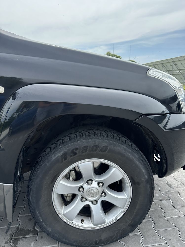 Toyota Land Cruiser Prado 2005 2.7 Газ/Бензин  Автомат Повний привід