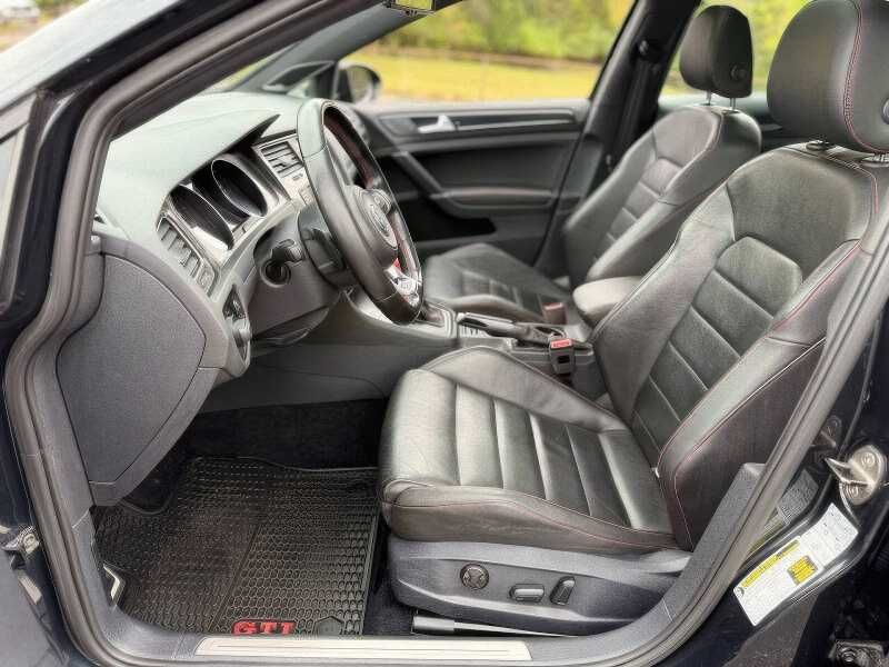 2016 Volkswagen Golf GTI