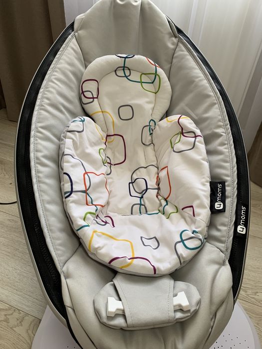 Заколисуючий центр 4moms mamaRoo