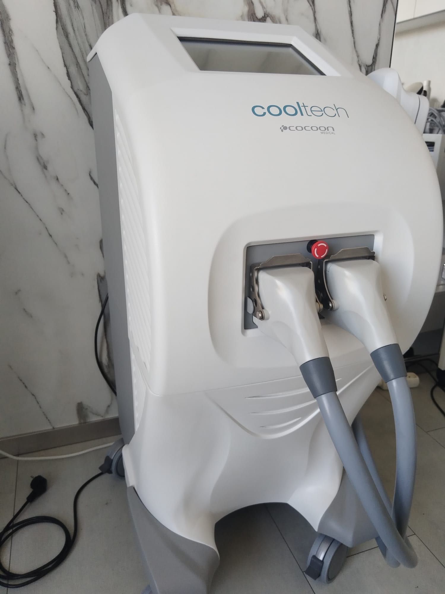 Kriolipoliza Cooltech w stanie bdb, mało uzywana, swiezo po serwisie