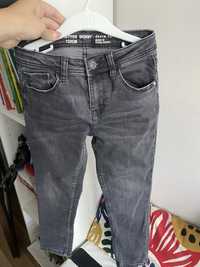 Spodnie jeansowe dla chłopca r.122 denim co