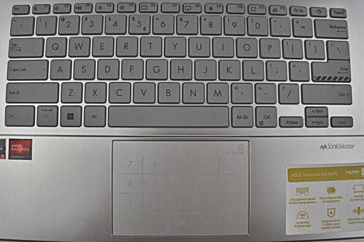 Asus Vivobook Go 14 / AMD Ryzen 5 7520U / 512GB SSD / Gwarancja