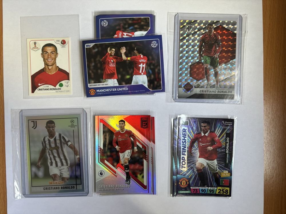 Cards e cromos Cristiano Ronaldo Panini e Topps Preços variados