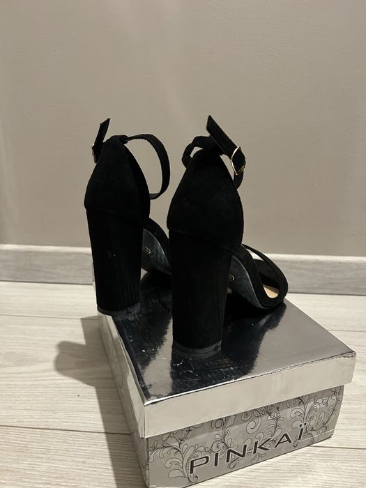 Buty damskie na obcasie r 39 dl.wkl. 23,5-24 cm nowe