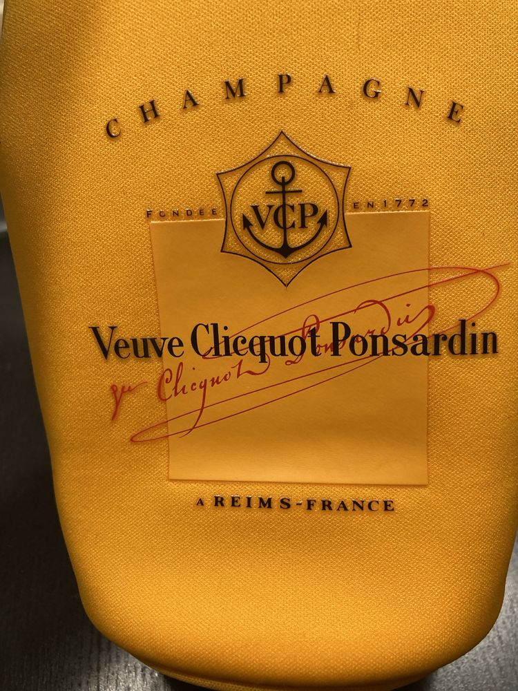 Veuve Clicguot Ponsardin Футляр