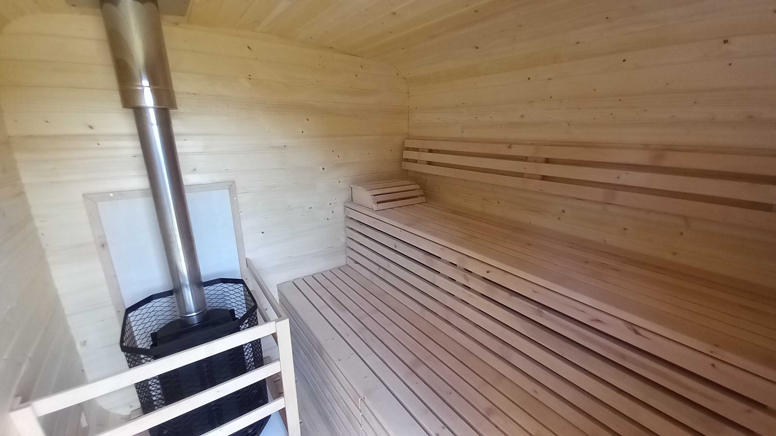 Mazury , domki całoroczne - Wzgórza Dybowskie balia z jacuzzi , sauna
