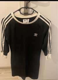 Sukienka adidas czarna sportowa