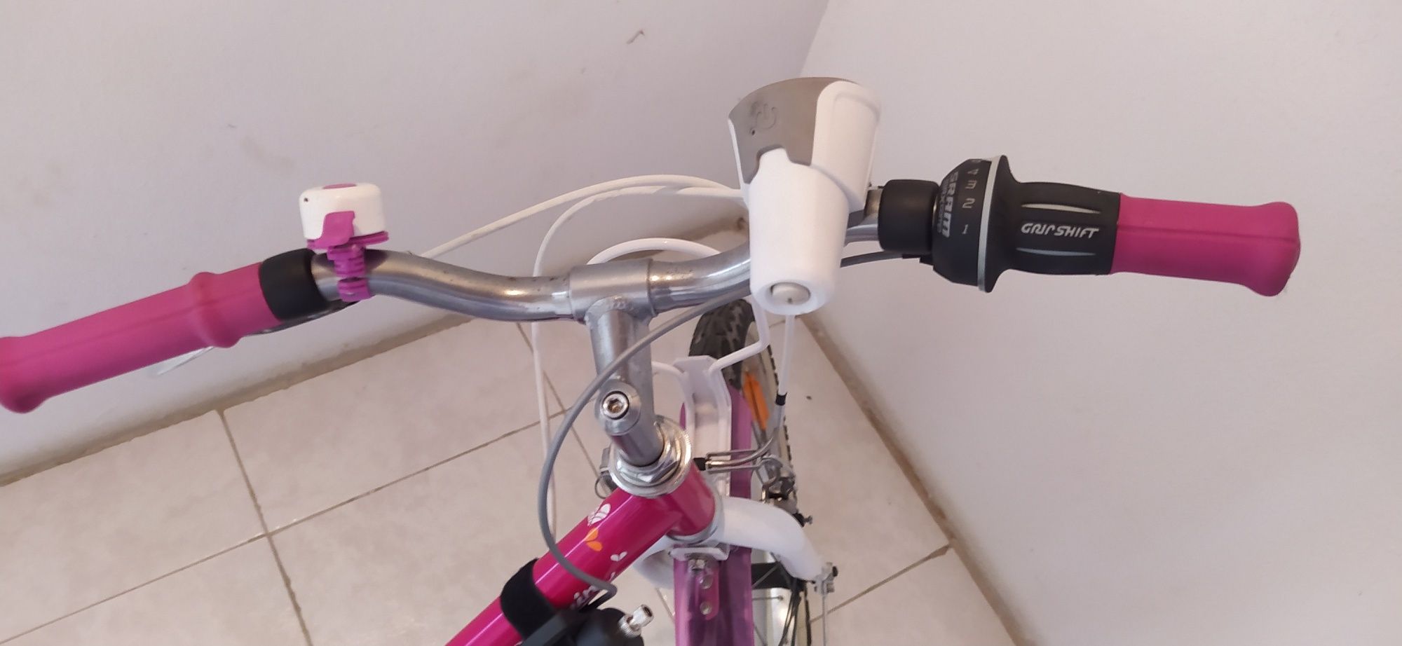 Bicicleta   btwin rapariga