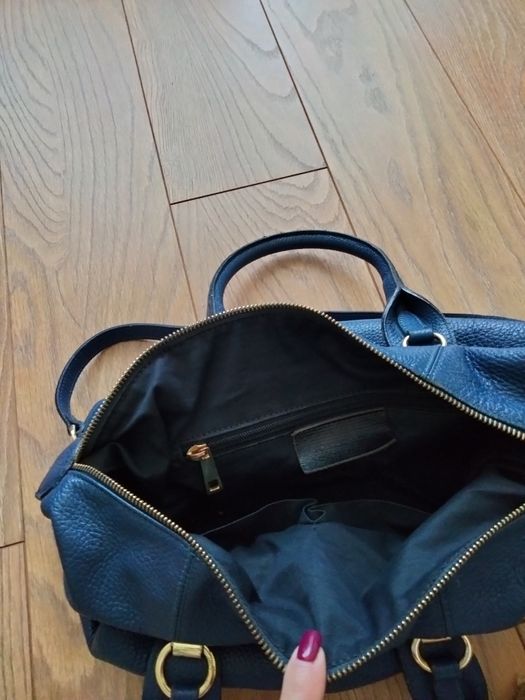 Продам женскую сумку кожа