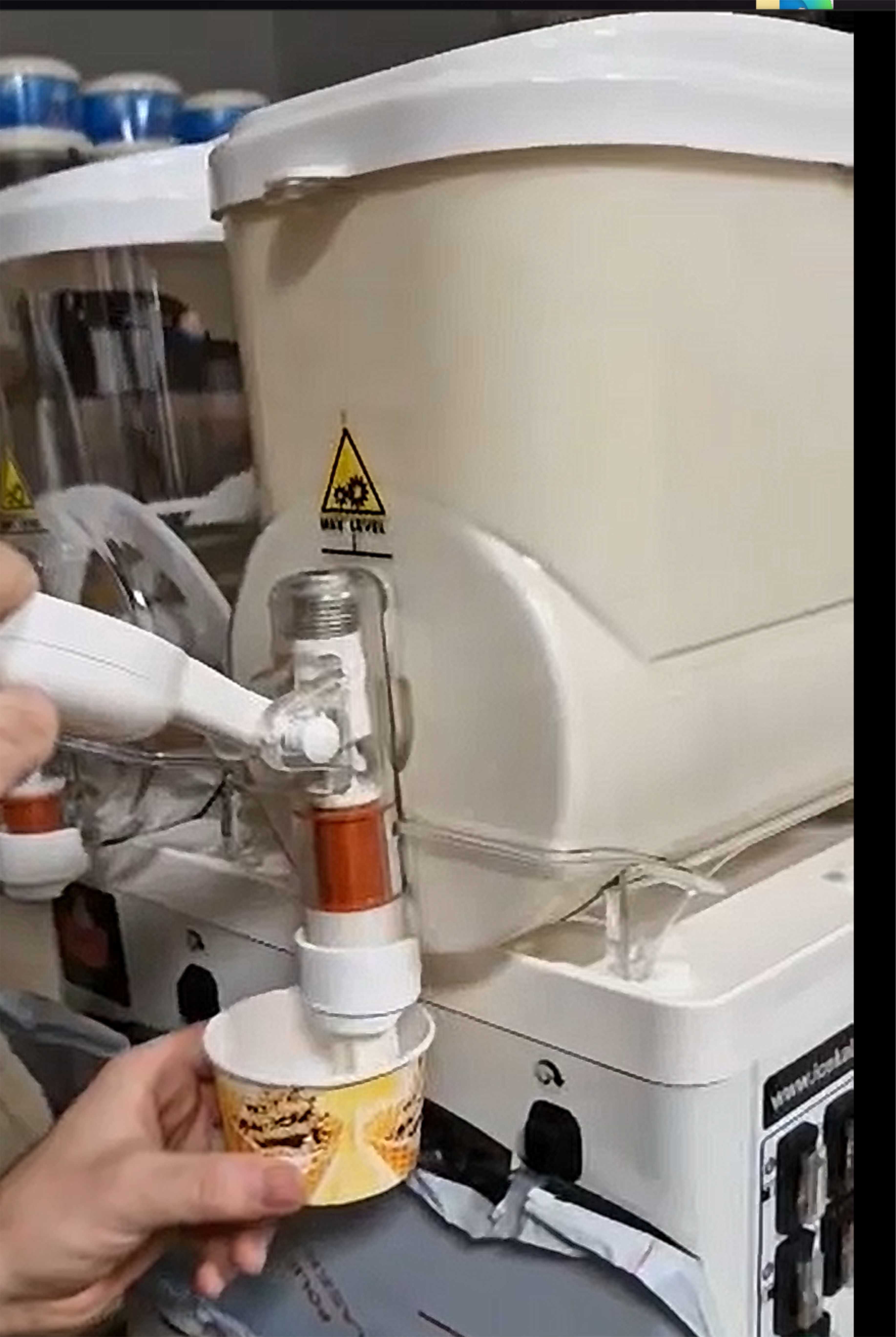 Granitor - Maszyna do lodów i jogurtów mrożonych