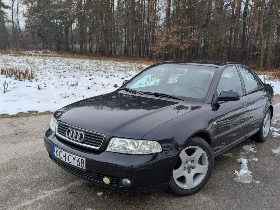 Audi A4 Limousine Audi A4B5 sedan