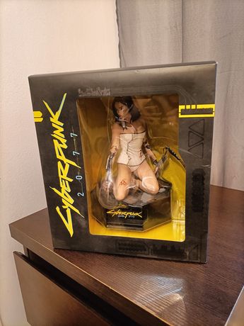 Figurka cyberpunk 2077