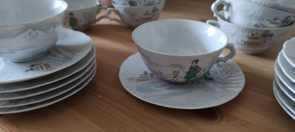 Conjunto Chá de porcelana da Vista Alegre -Decoração Oriental "OTARU"