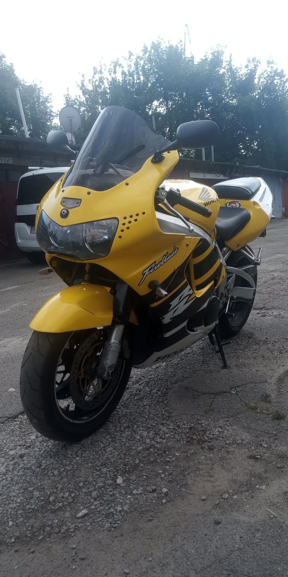 Honda CBR 919 RR продаж, обмін на авто, мото з переоформленням.