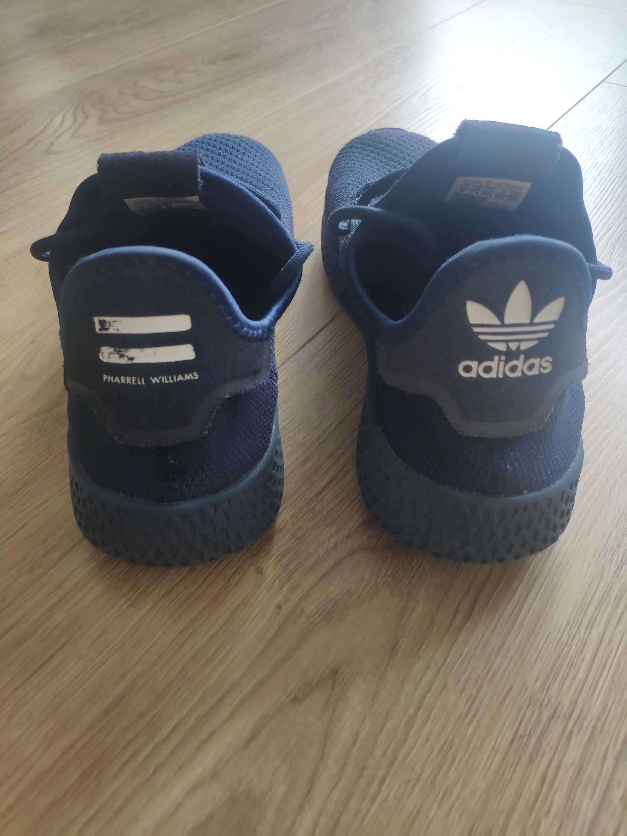 Buty Adidas Pharrell Williams Hu