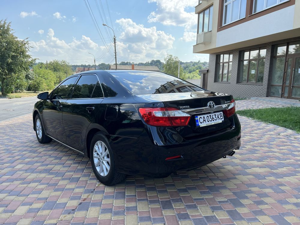 Toyota Camry V 50