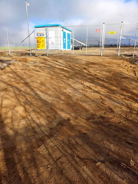 Utwardzenia terenu,roboty ziemne,prace budowlane ,ogrodzenia,kostka