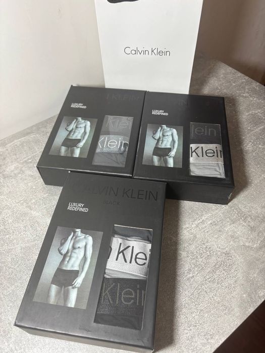 Подарочный набор Calvin Klein/Мужские трусы
Келвин Кляйн Люкс качество