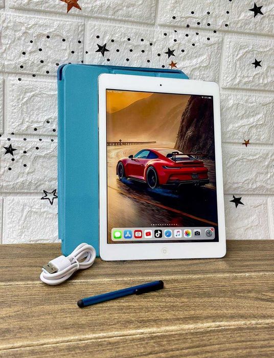 Планшет Apple iPad Air 128 ГБ