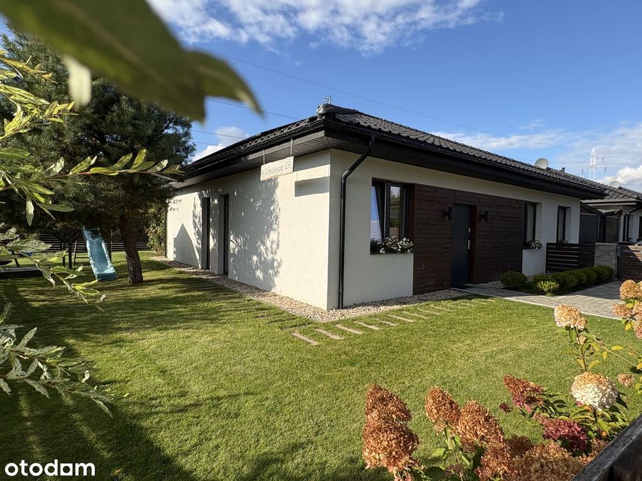 Nowoczesny dom we wsi Barany