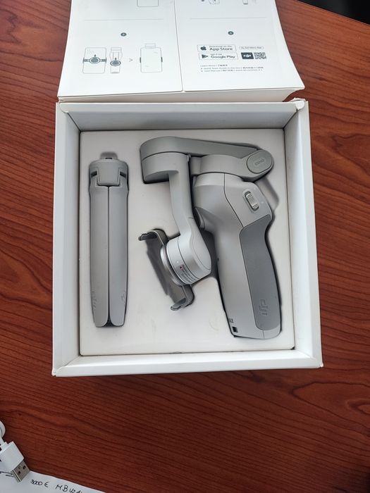 osmo dji om4  com caixa