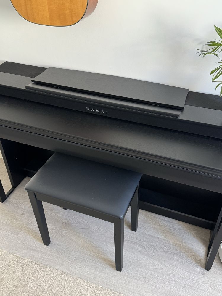 Piano Kawai CN301