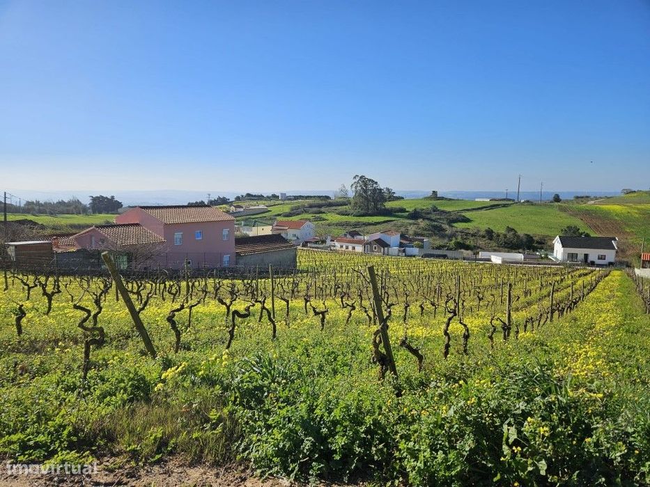 Terreno para construção de 7 moradias com belas vistas!