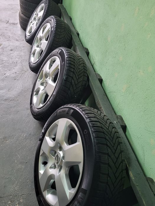 Koła zimowe Vectra C Signum Astra H 5x110 205/55/R16 Michelin 2021rok