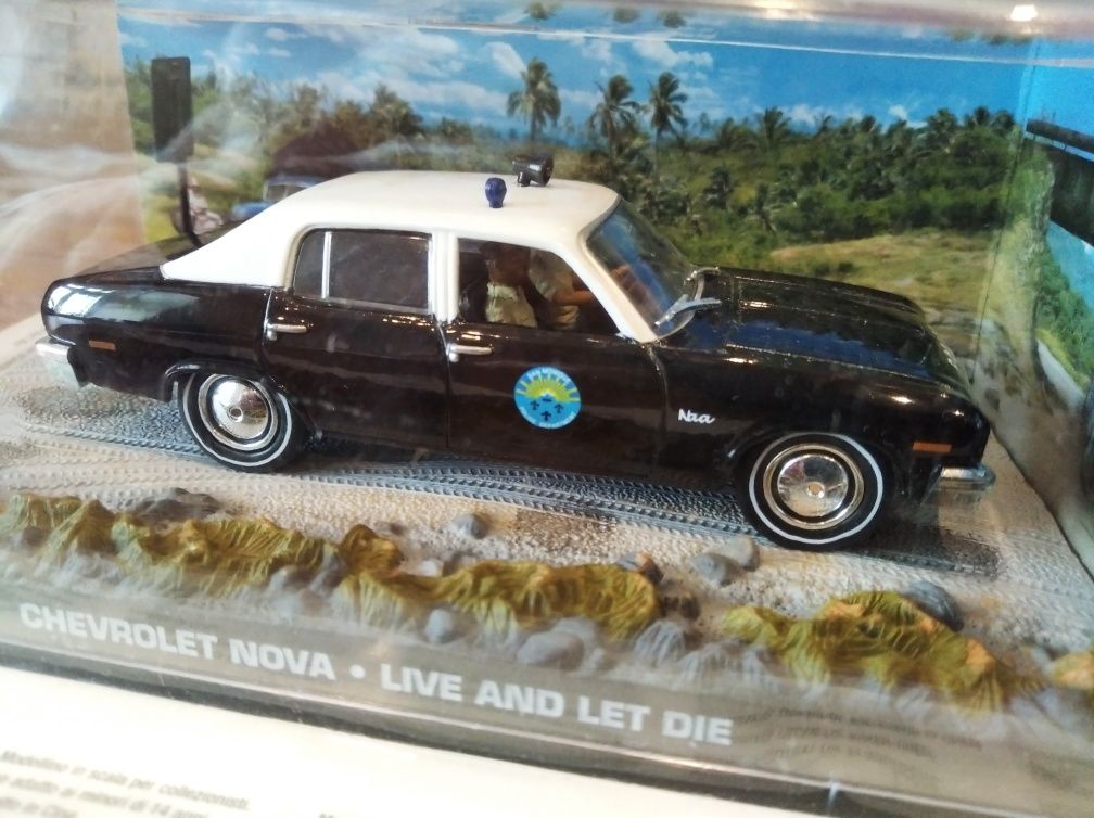 1:43 Chevrolet Nova James Bond 007 Live And Let Die model