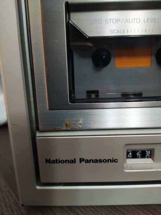 Продам кассетную магнитолу National Panasonic RX-1650T.
