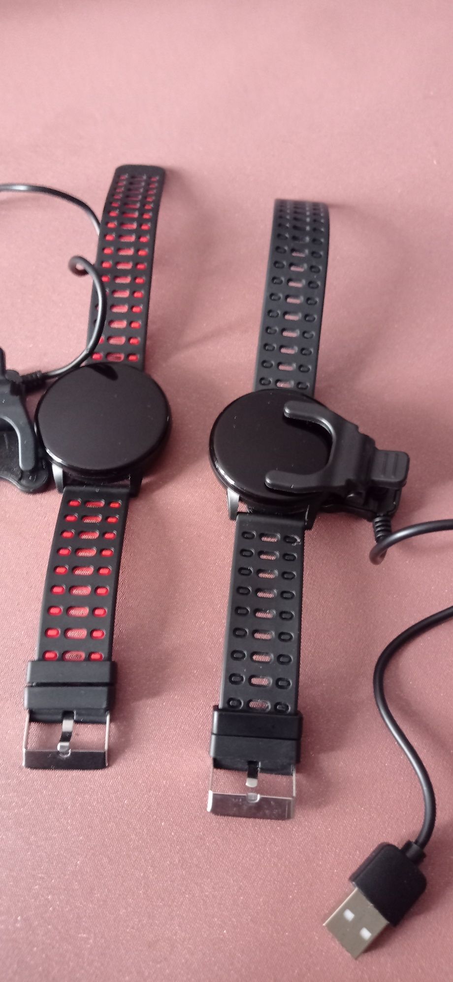 Smartwatch dwie sztuki  zegarek krokomierz GPS