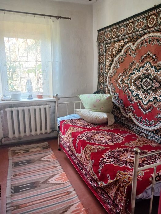 Здається  великий будинок Балабине можна військовим