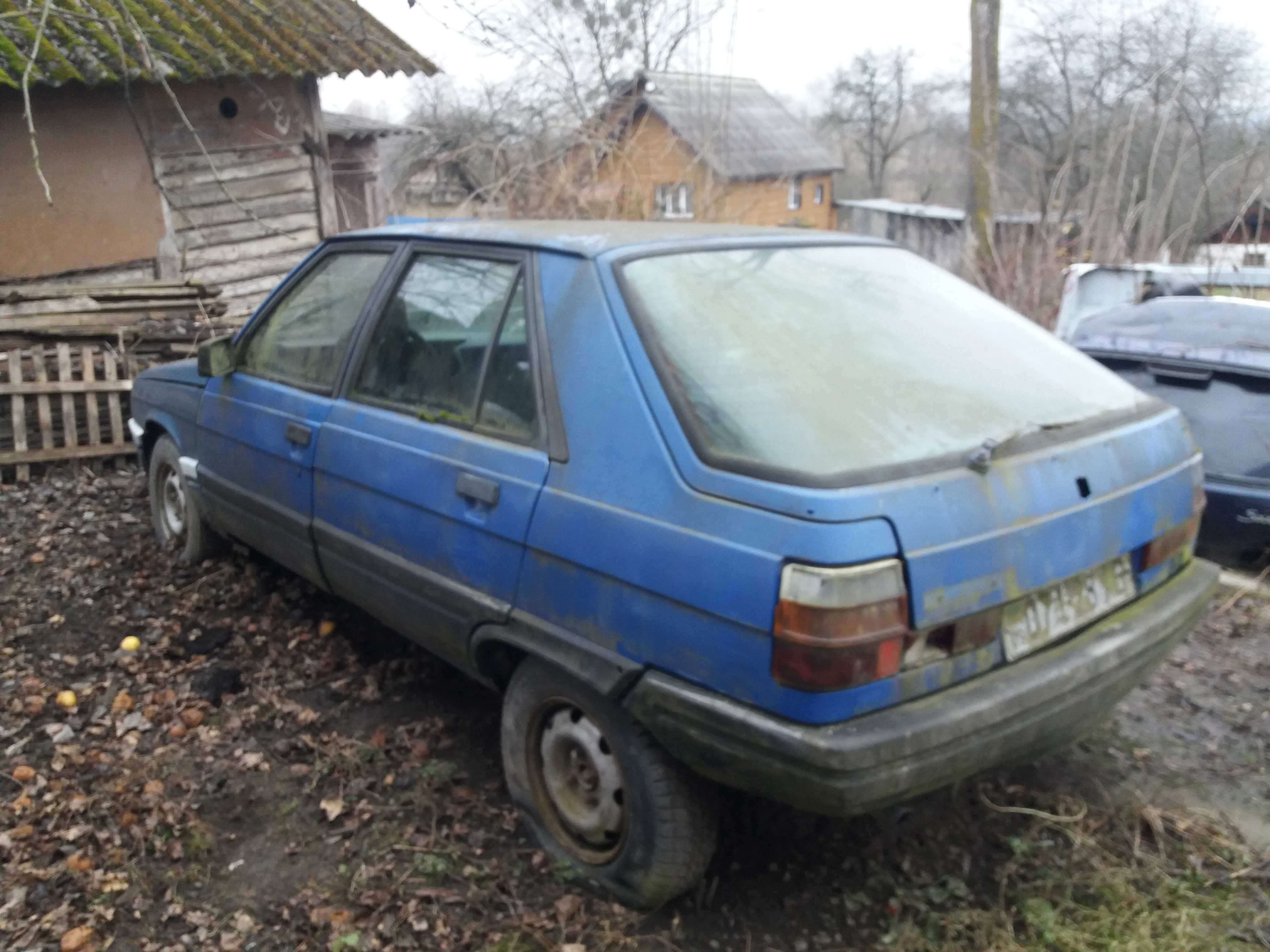 Renault 11 (без двигуна і кпп.)