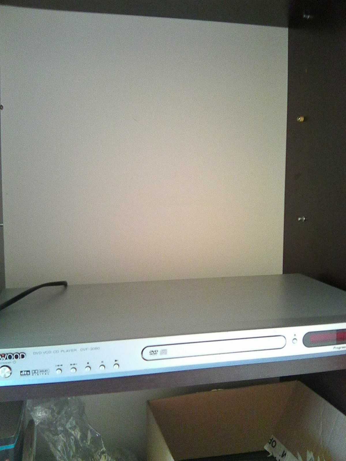 DVD Kenwood srebrne