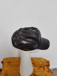 Czarna czapka z cekinami przebranie disco dla dorosłych. A2851