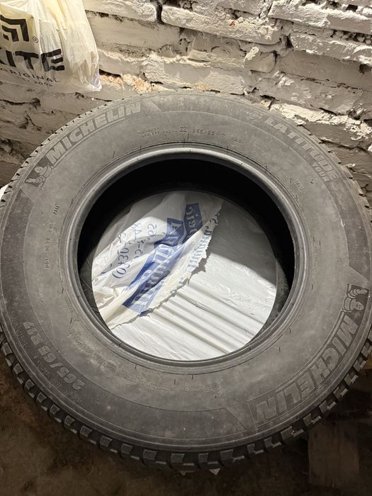 Продам колеса 265/65/R17