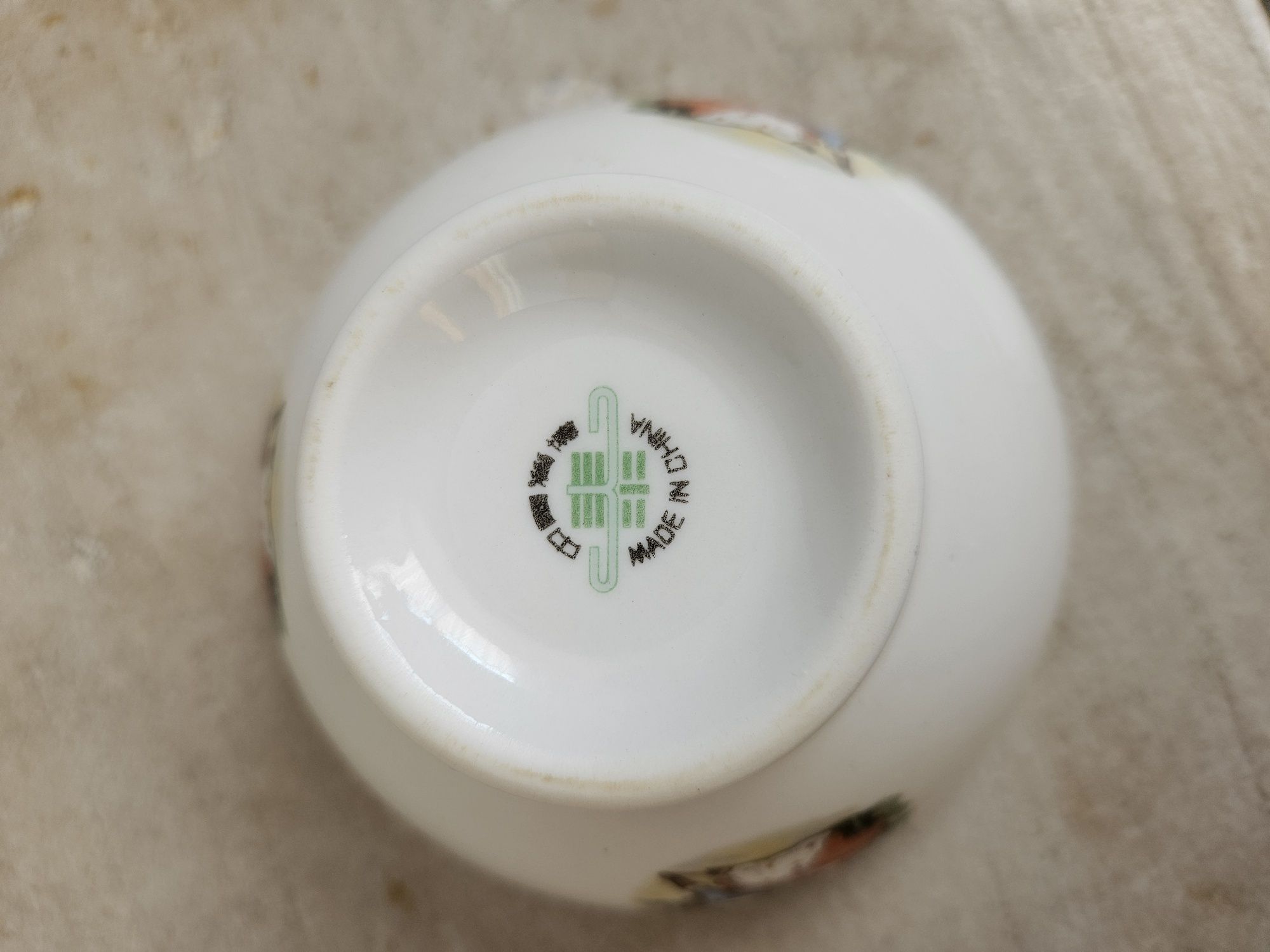 Zestaw misek - chińska porcelana - 5 sztuk