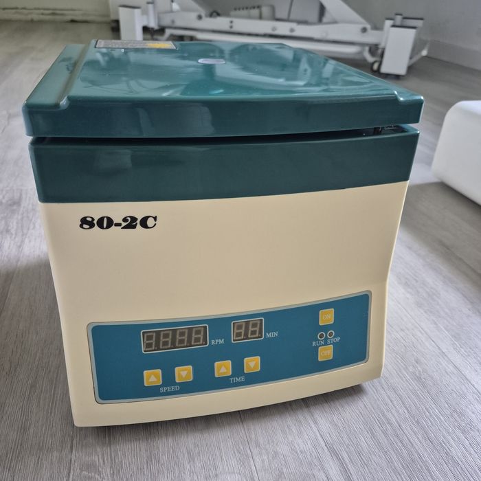 Wirówka laboratoryjna