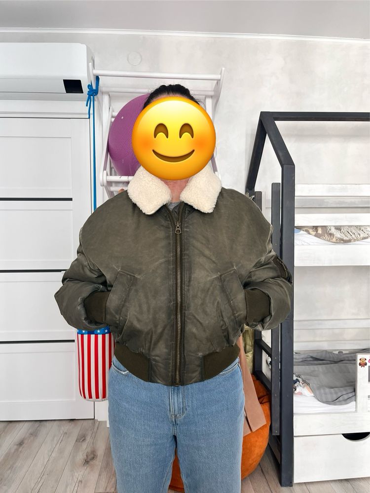 Куртка бомбер Zara 38 розмір