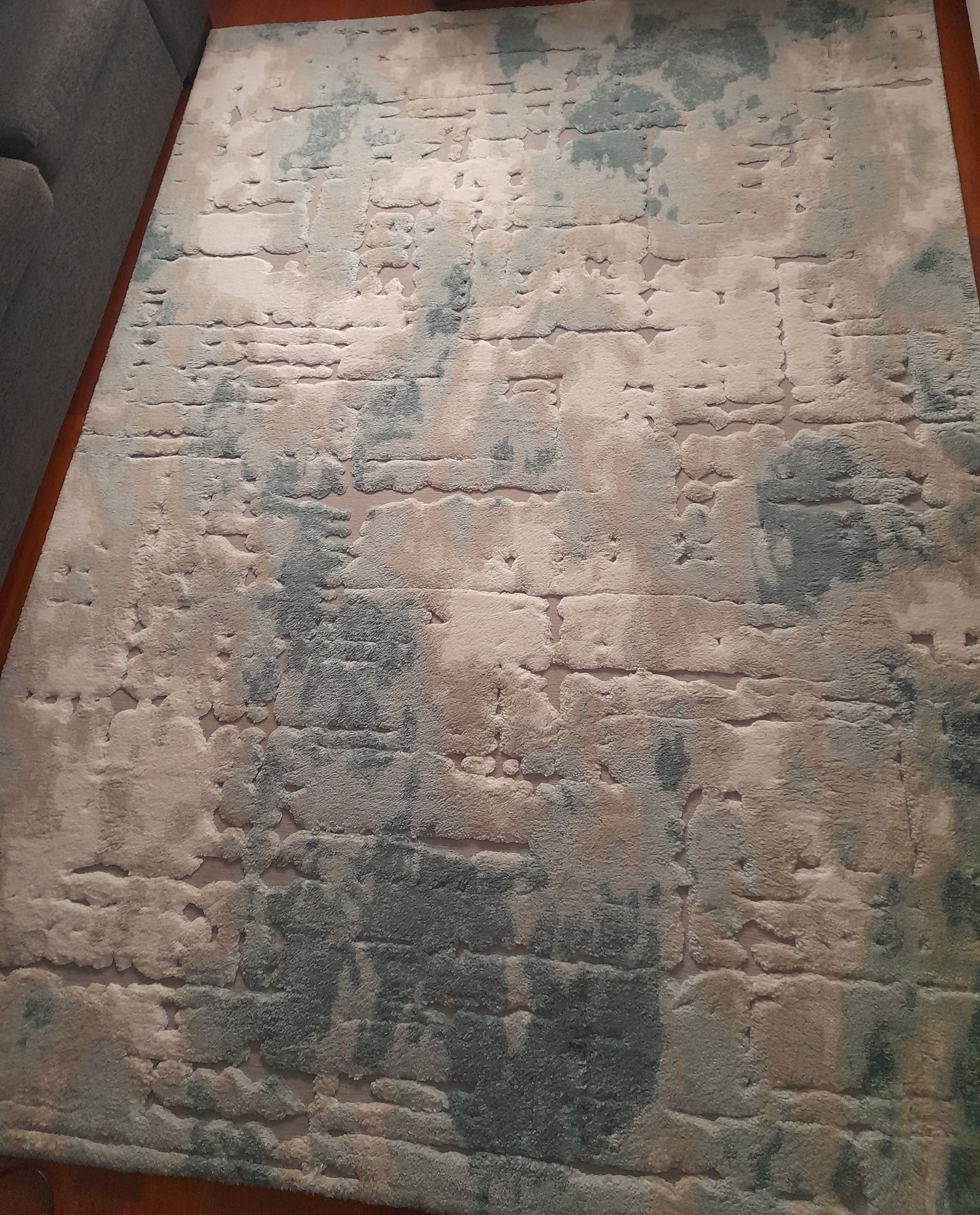 Duas carpetes de pelo rapado