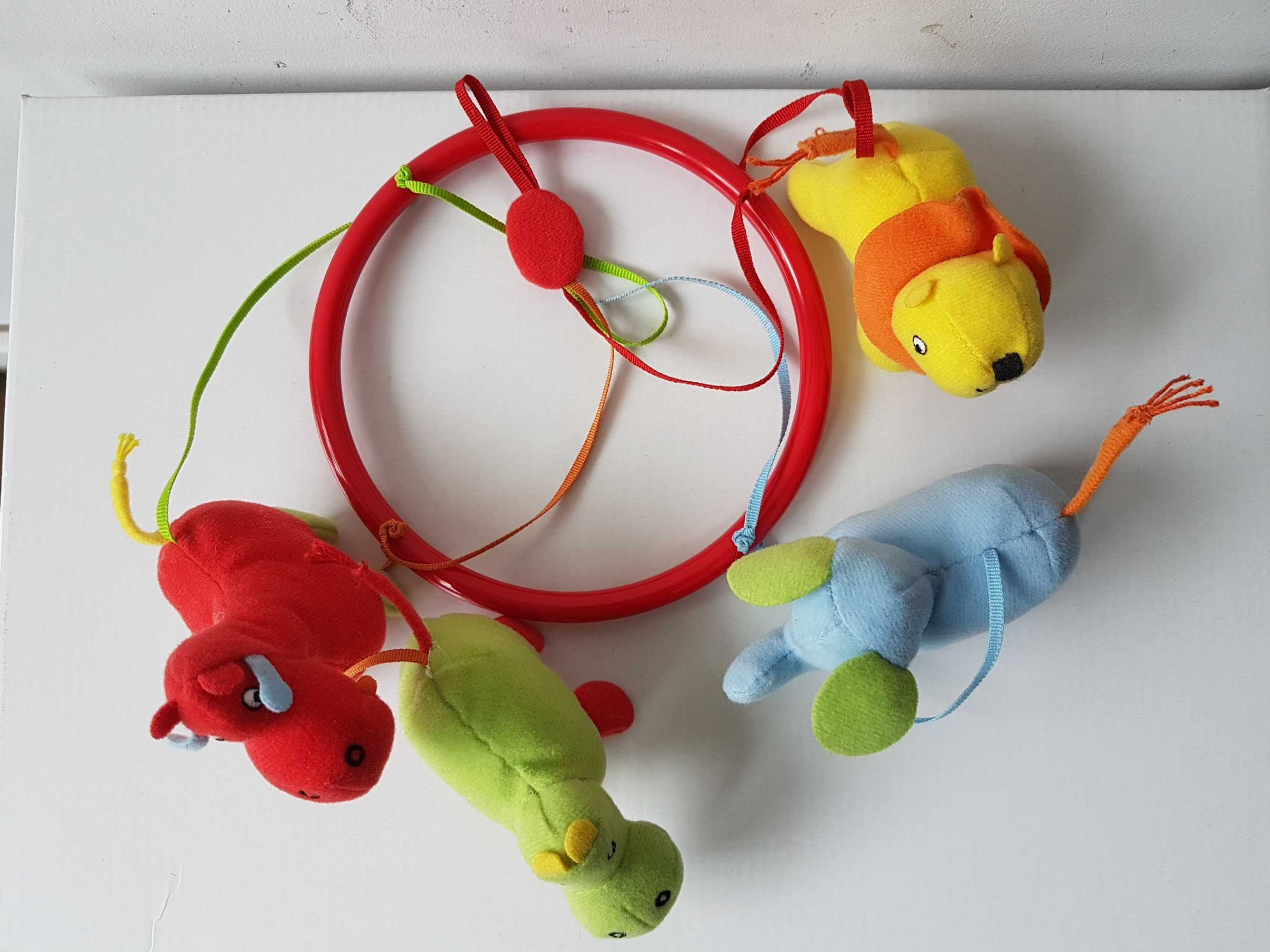 IKEA karuzela do łóżeczka pluszowe zwierzęta + holder uchwyt żyrafa