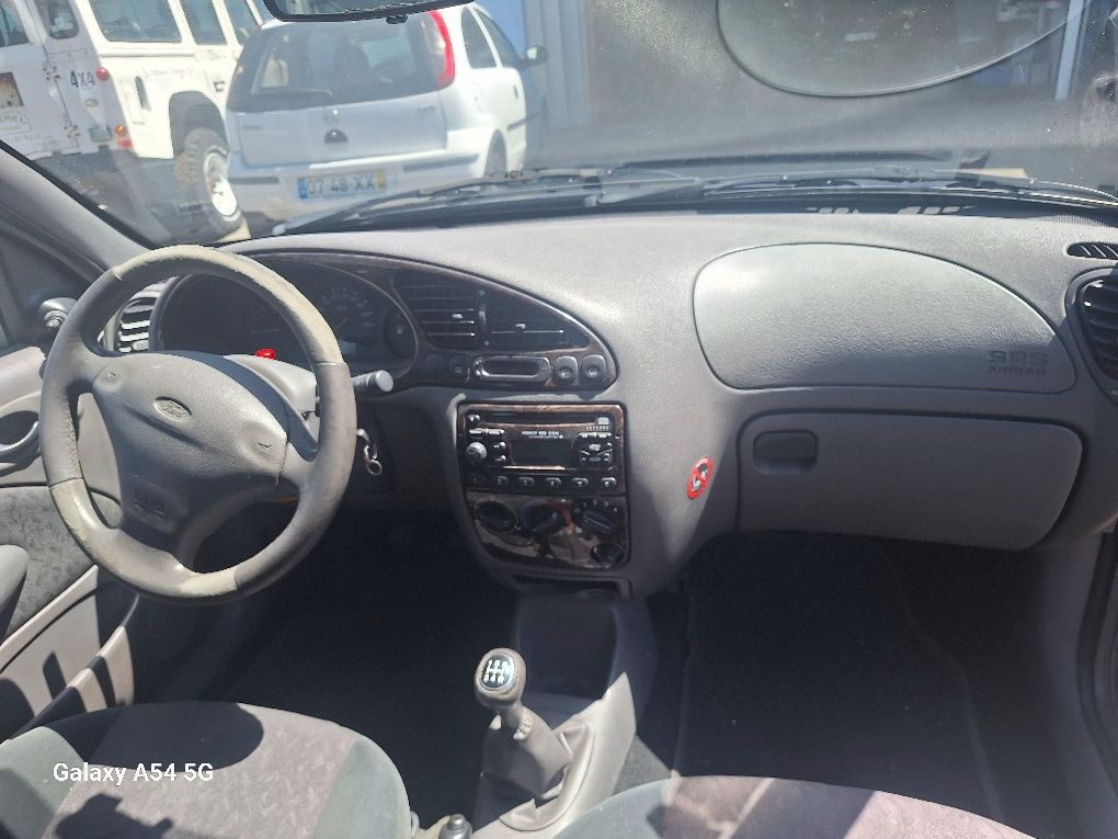 Ford fiesta 1.25 de 1999