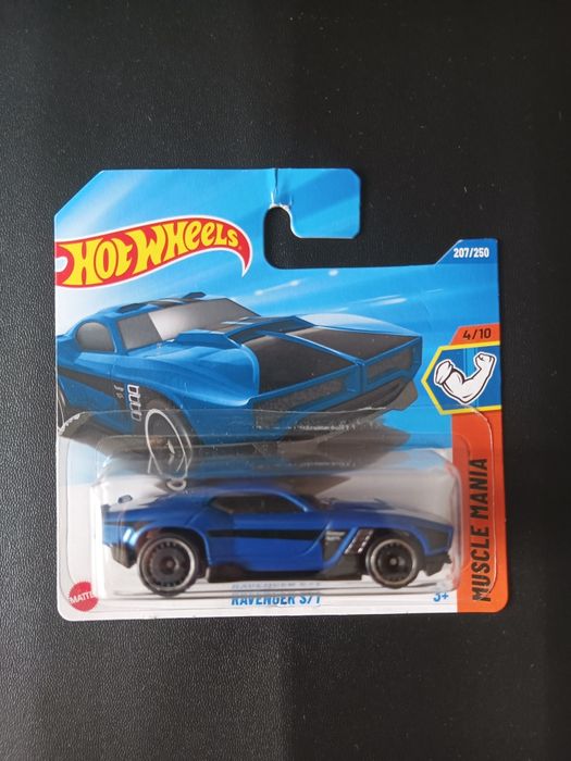 Hot Wheels Ravenger ST