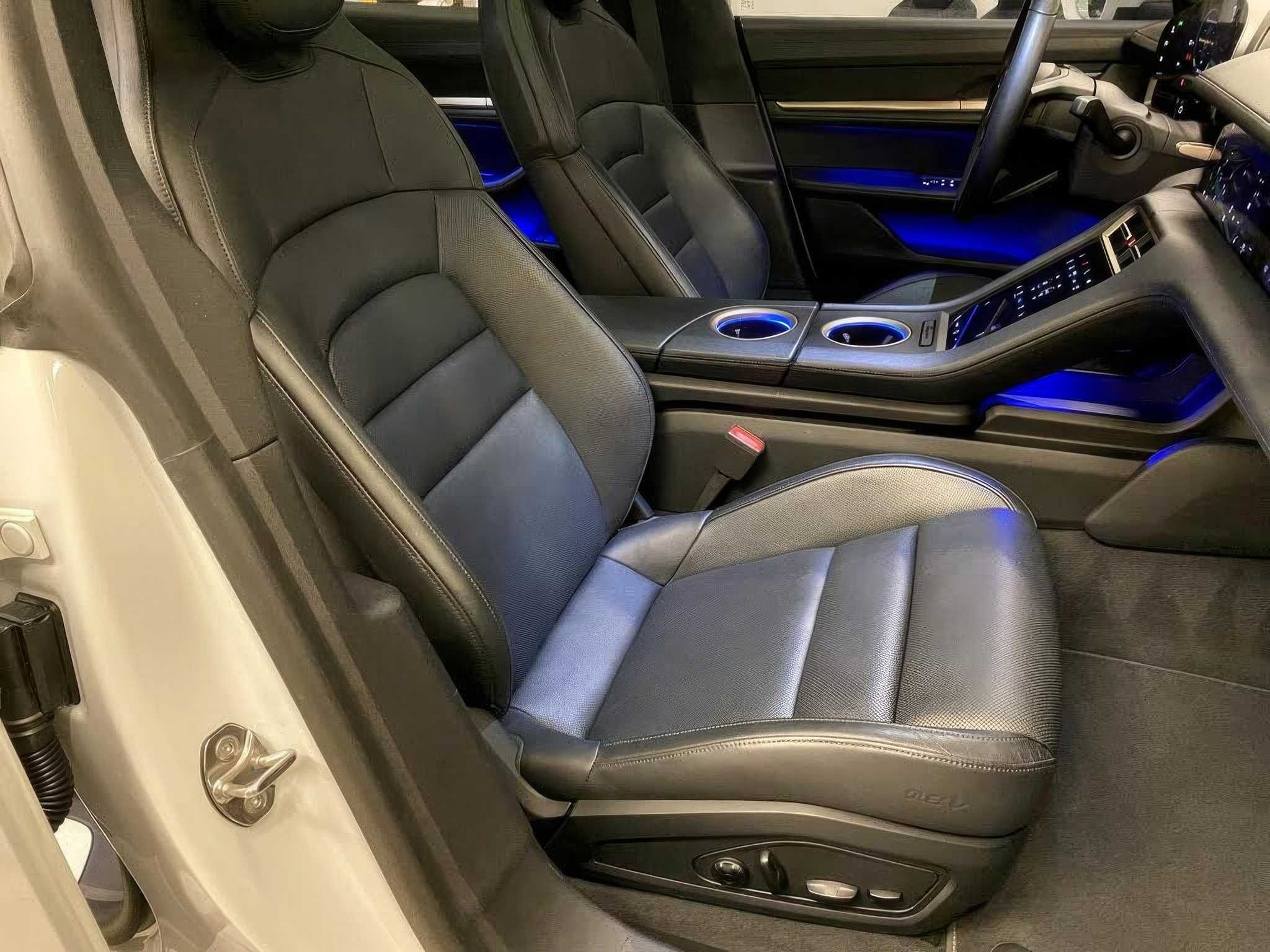 Porsche Taycan 2020