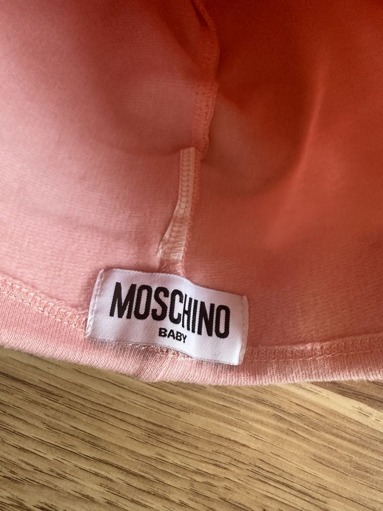 Różowa czapeczka Moschino baby 6-9 mcy